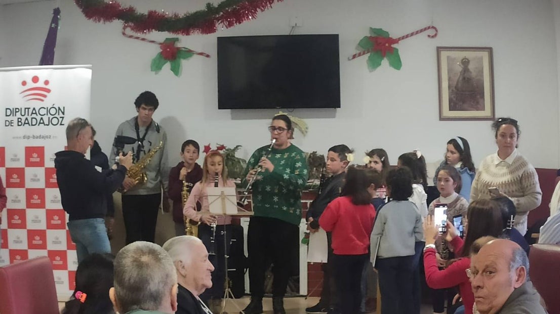 La Cabalgata de reyes puso fin a la programación municipal de la Navidad