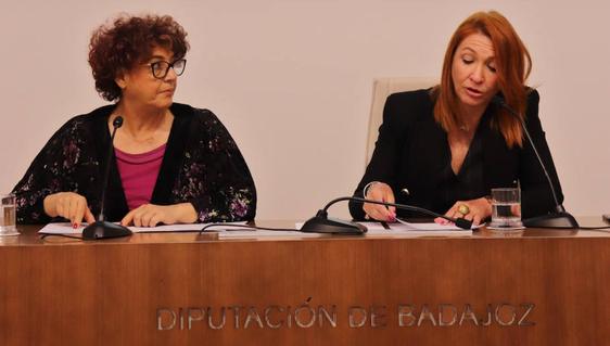 Cristina Almeida recogerá su premio 'Nuestra Provincia por la Igualdad' tras ser propuesta por Olivenza