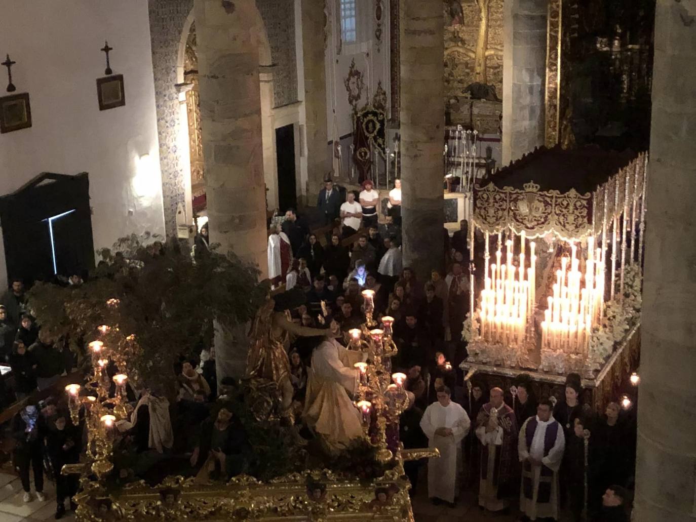 Los actos de la Semana Santa estuvieron supeditados por la lluvia
