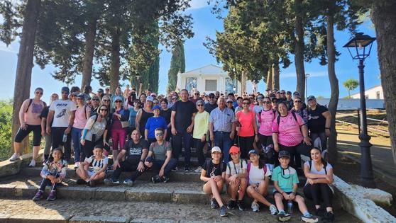 Gran participación en la II Ruta de 'Camínate Olivenza' en San Francisco