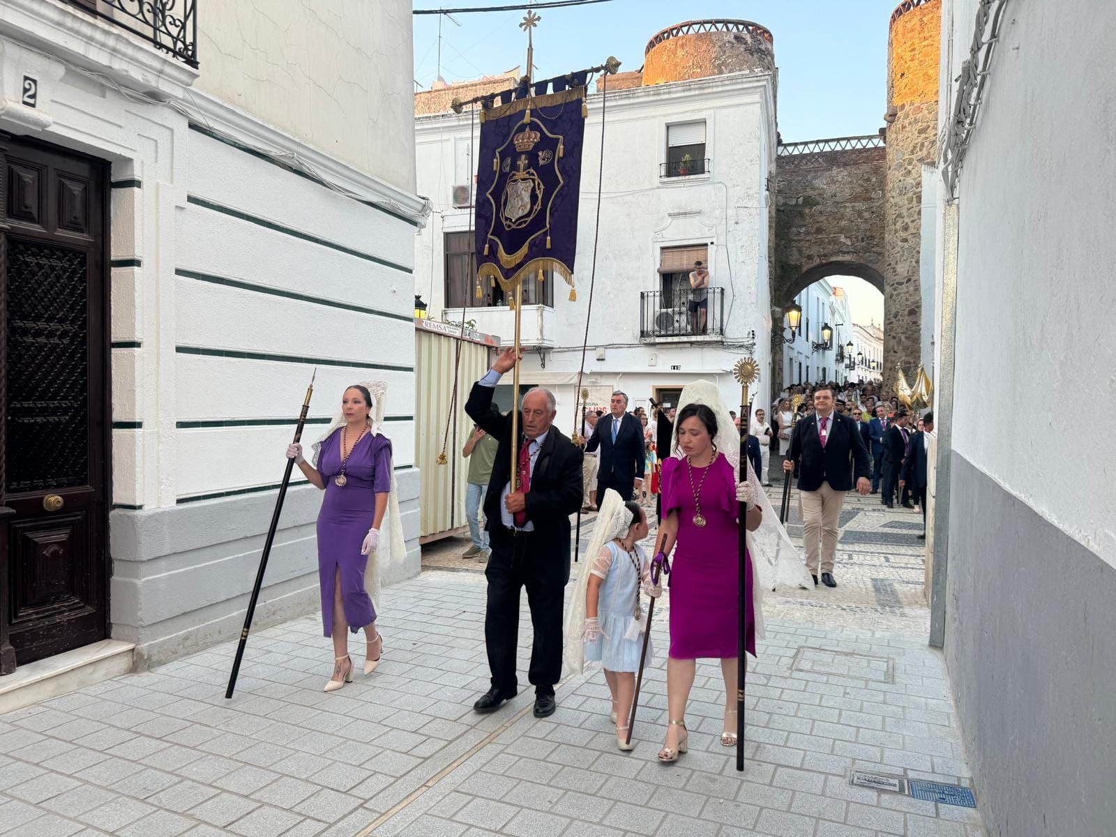 76 niños y niñas de Primera Comunión procesionaron en el Corpus Christi