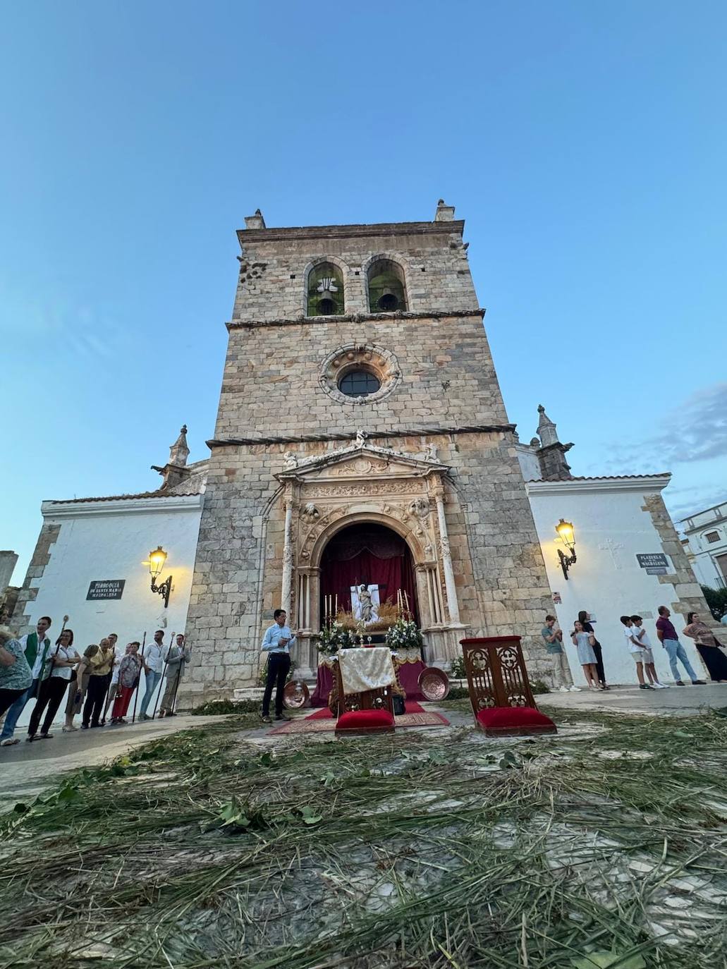 76 niños y niñas de Primera Comunión procesionaron en el Corpus Christi
