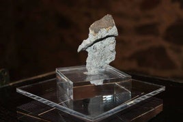 Fragmento que estuvo expuesto en el Museo Etnográfico González Santana de Olivenza.