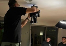 La productora en pleno rodaje.