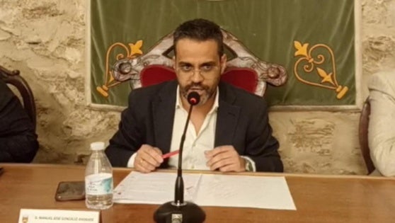 Ni el PP ni IU votan a favor del plan de ajuste para pagar a proveedores