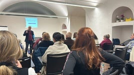 Asistentes al taller de bienestar emocional.