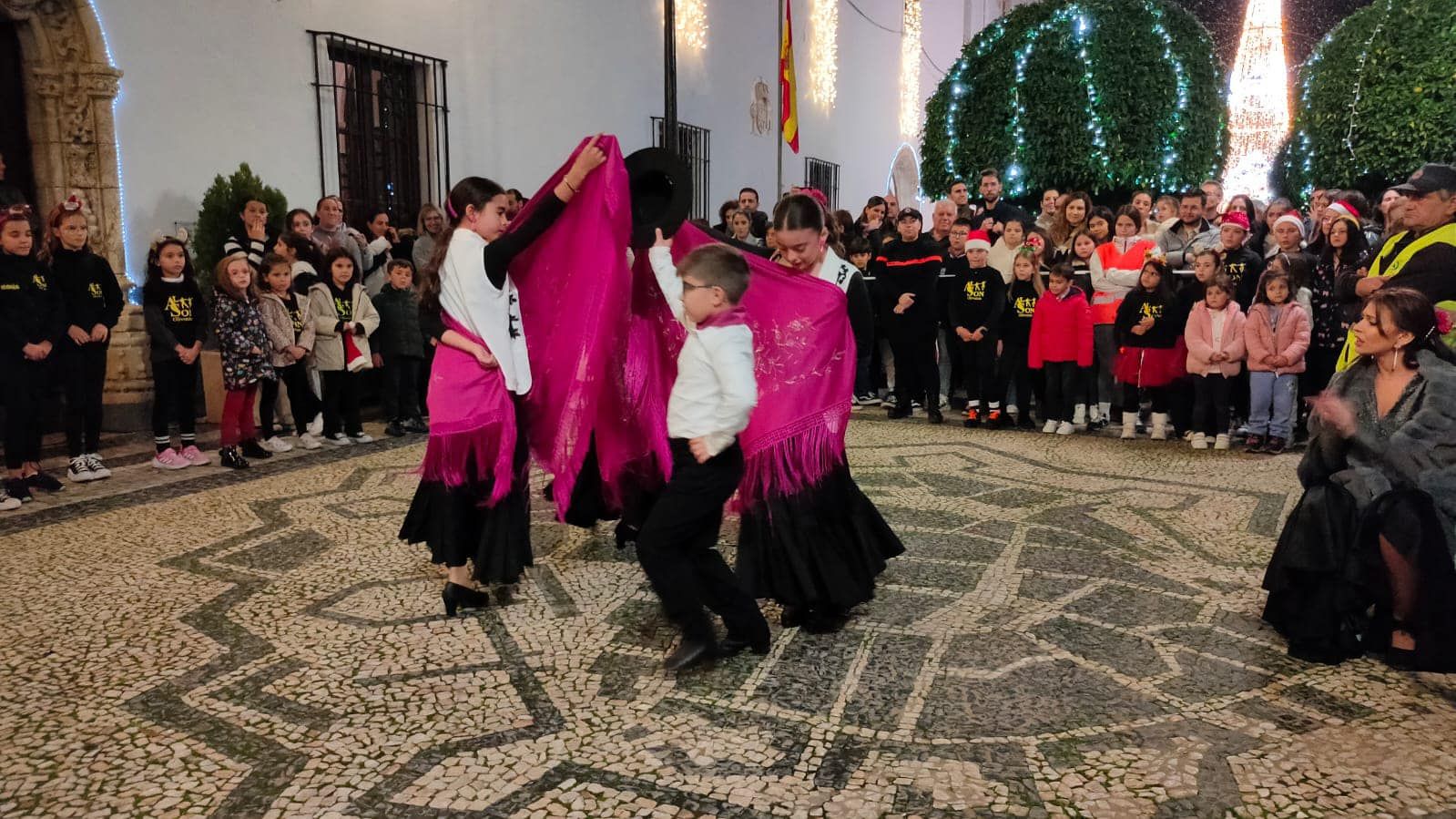 Llega la magia de la Navidad con el acto especial del encendido