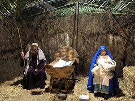 Escenas de ambos portales de Belén