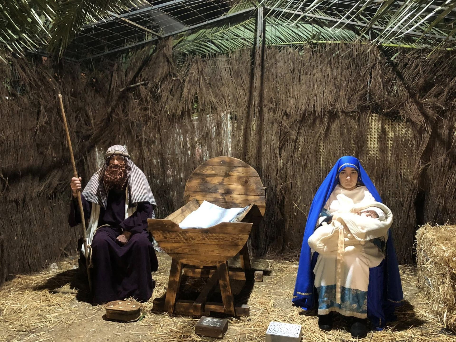 El Portal de Belén cobró vida en Olivenza y en San Benito
