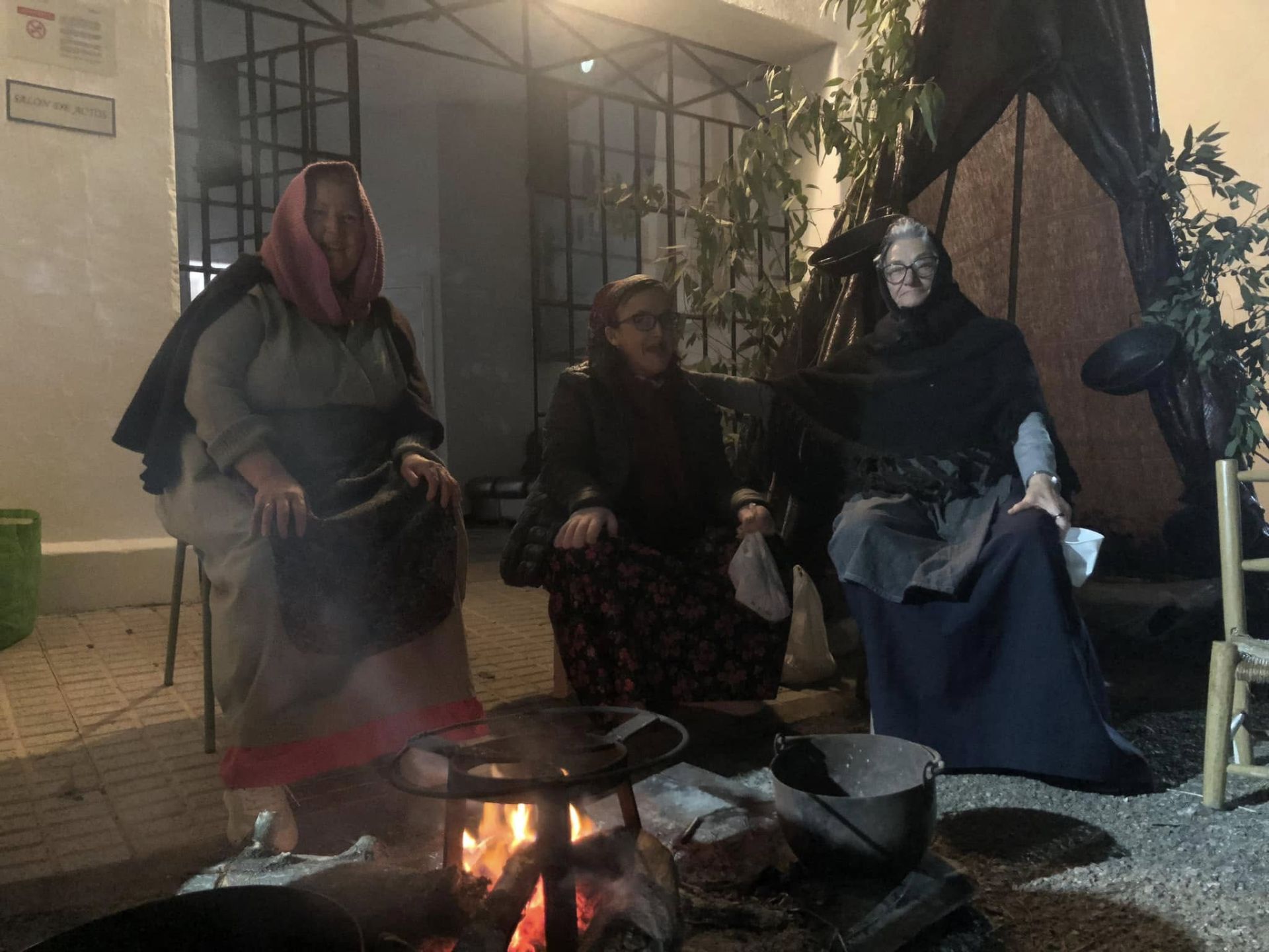 El Portal de Belén cobró vida en Olivenza y en San Benito