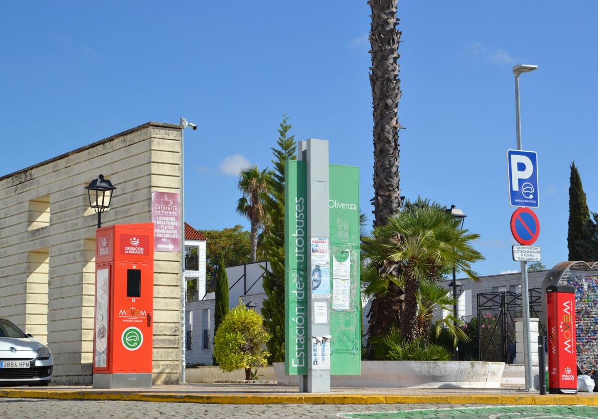 Electrolinera de Olivenza, junto a la Estación de Autobuses.