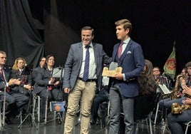 El regidor Manuel J. González junto al presidente de Diputación Miguel Ángel Gallardo.