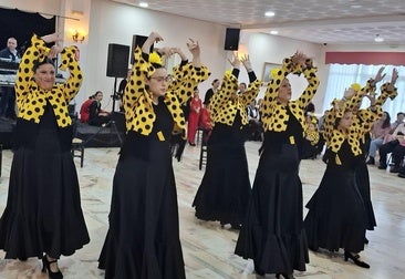 Las mujeres disfrutaron de la tradicional comida de convivencia del 8M​​​​​​​