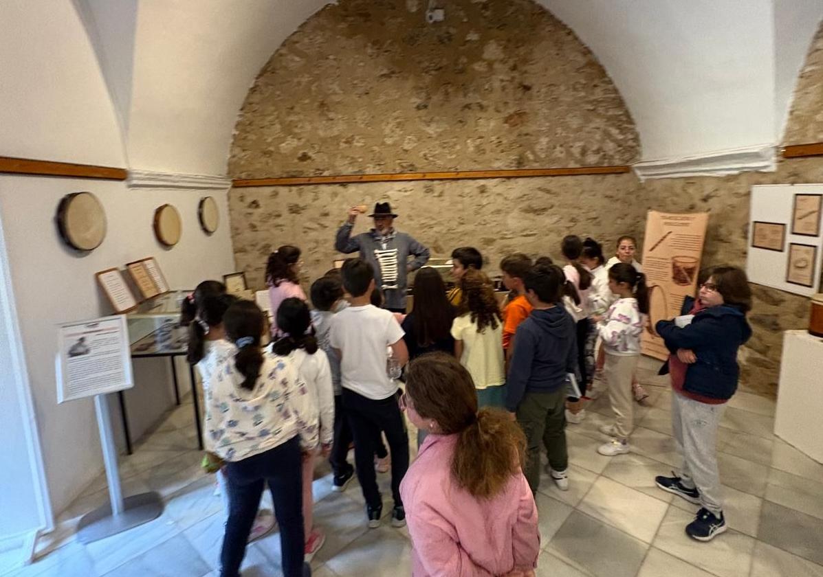 El CEIP F. Ortiz aplaza el Día del Centro tras clausurar la Semana Cultural