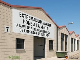 Nave que se vende en el polígono.