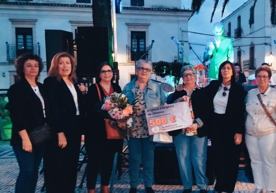 'Sonríe Olivenza' recibe 500 euros del concierto solidario de la Iglesia Evangelista