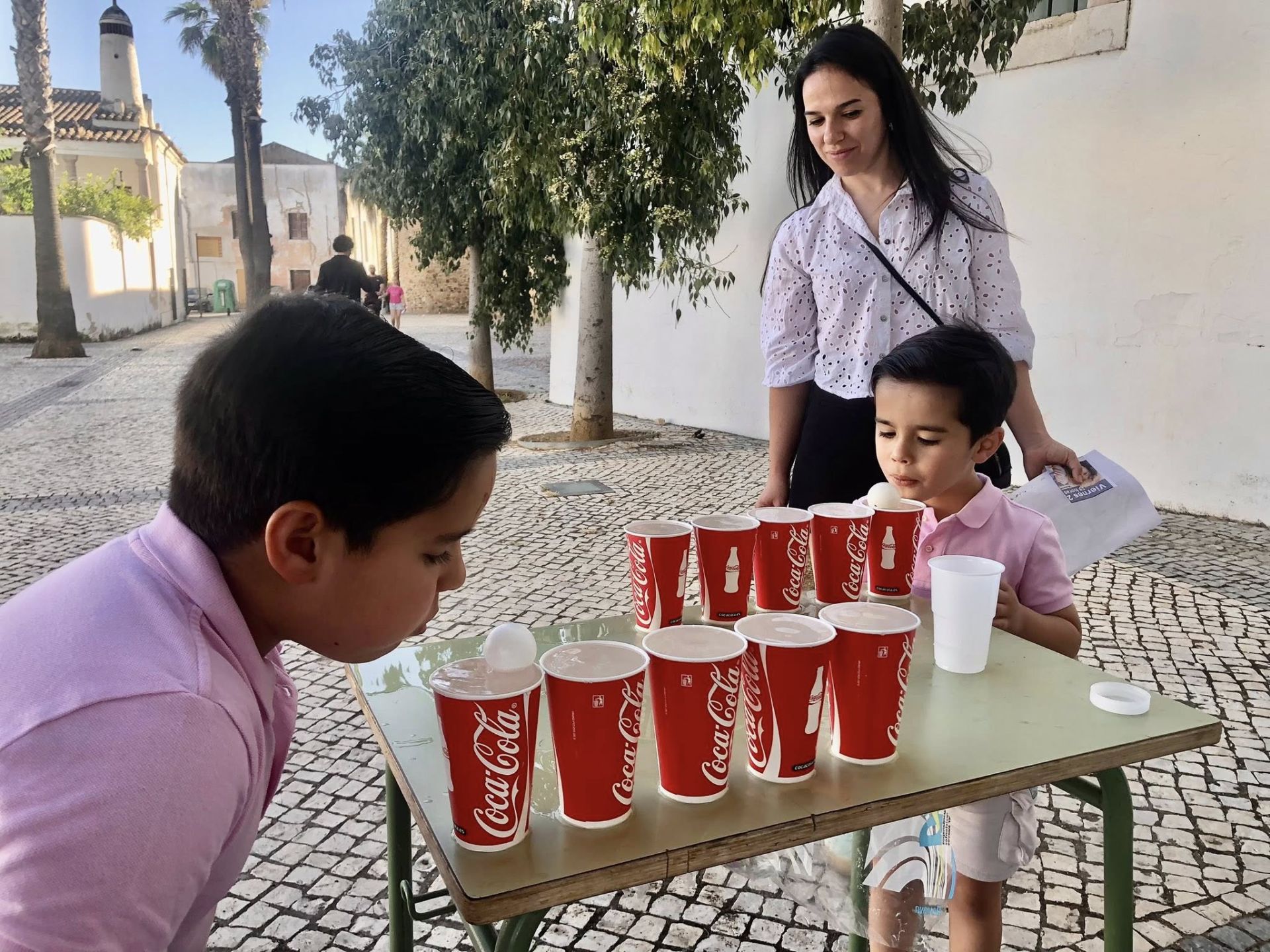 Unas cien personas disfrutan de la Gymkana Familiar en diferentes espacios