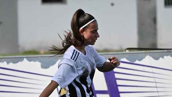 La oliventina Aithana González asciende con el CD Badajoz Femenino a Tercera División