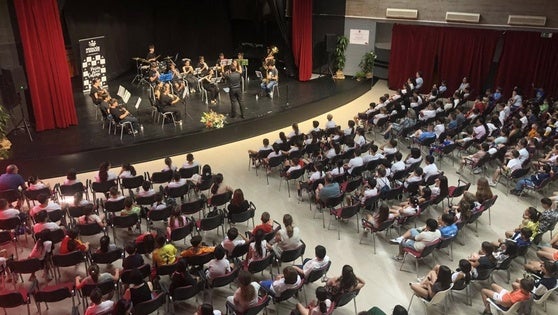 La Banda Joven ofrece un concierto educativo para los alumnos de Primaria