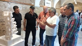 Freire en la presentación de su obra en el Meegs.