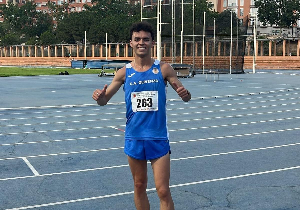 Mario Pacheco Núñez logra la mínima europea en 3.000 metros obstáculos en Valencia