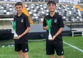 Daniel Bueno y Dioni Moreno, campeones de Extremadura con el CD Badajoz A Infantil