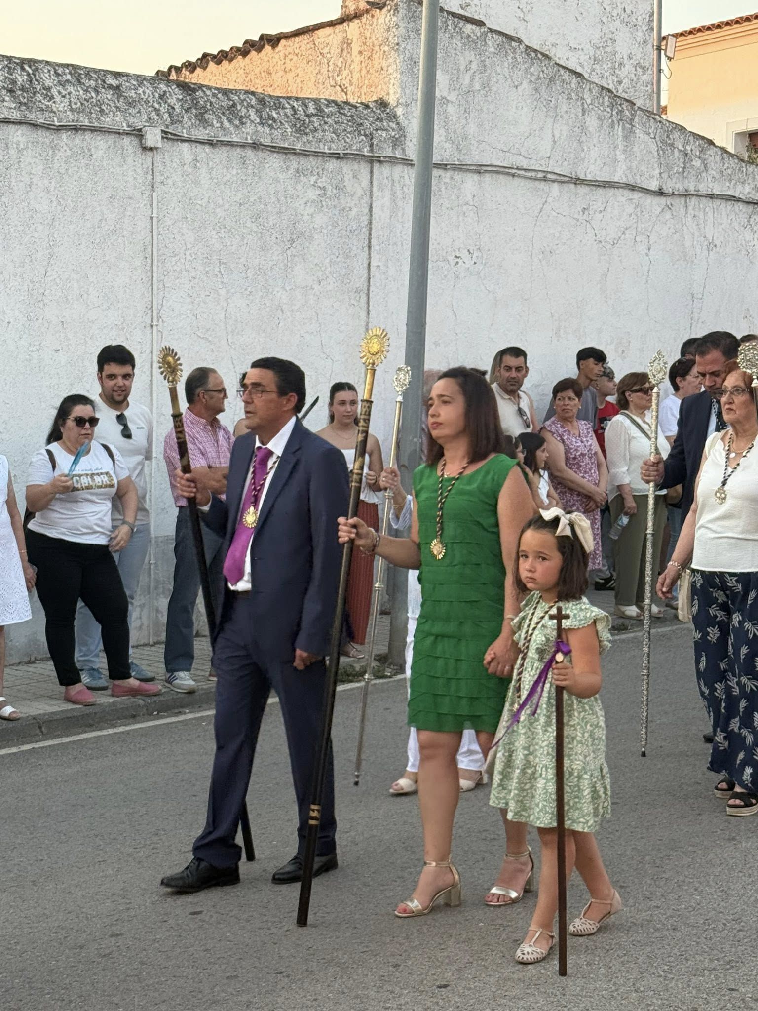 El Sagrado Corazón vuelve a procesionar por las calles de su barriada