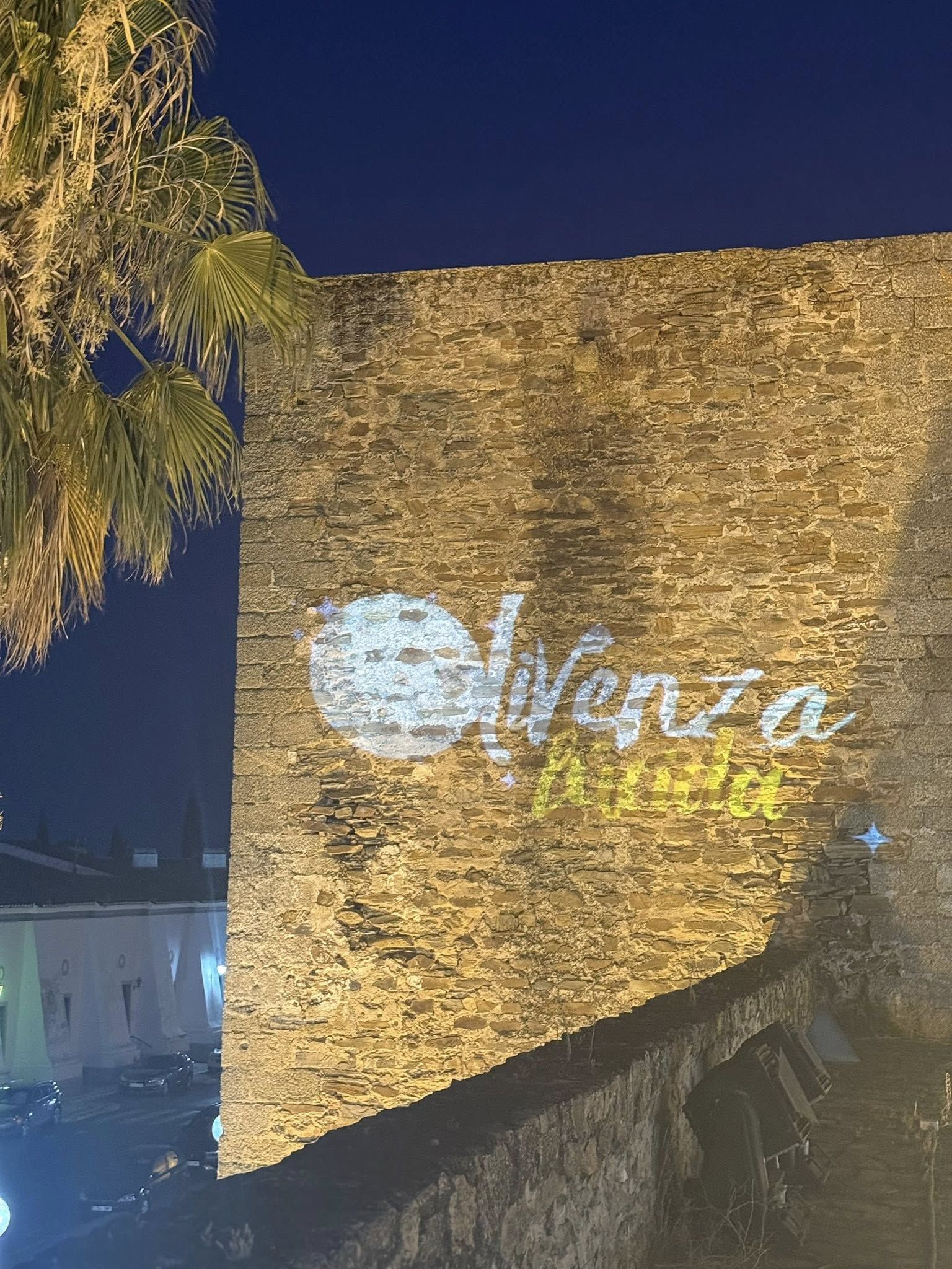 El arte en diferentes facetas fue el protagonista de una nueva edición de 'Olivenza Lúcida'