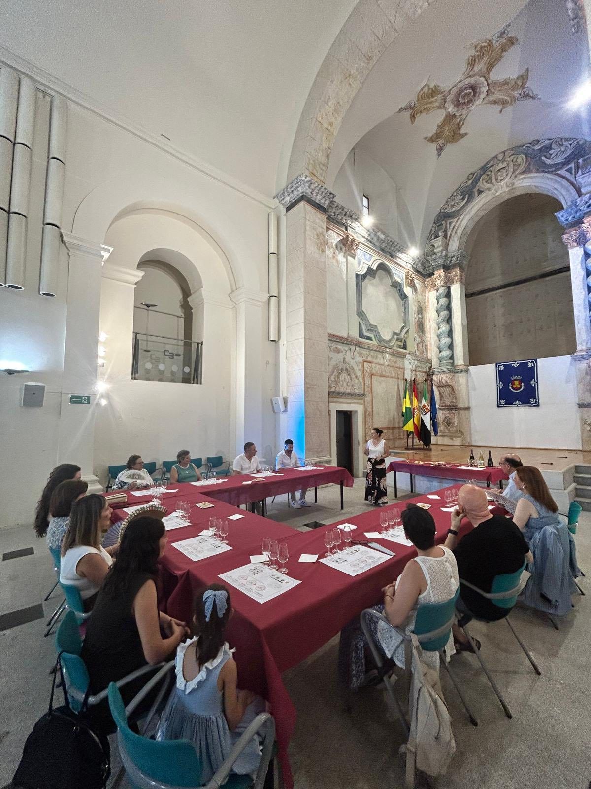 El arte en diferentes facetas fue el protagonista de una nueva edición de 'Olivenza Lúcida'