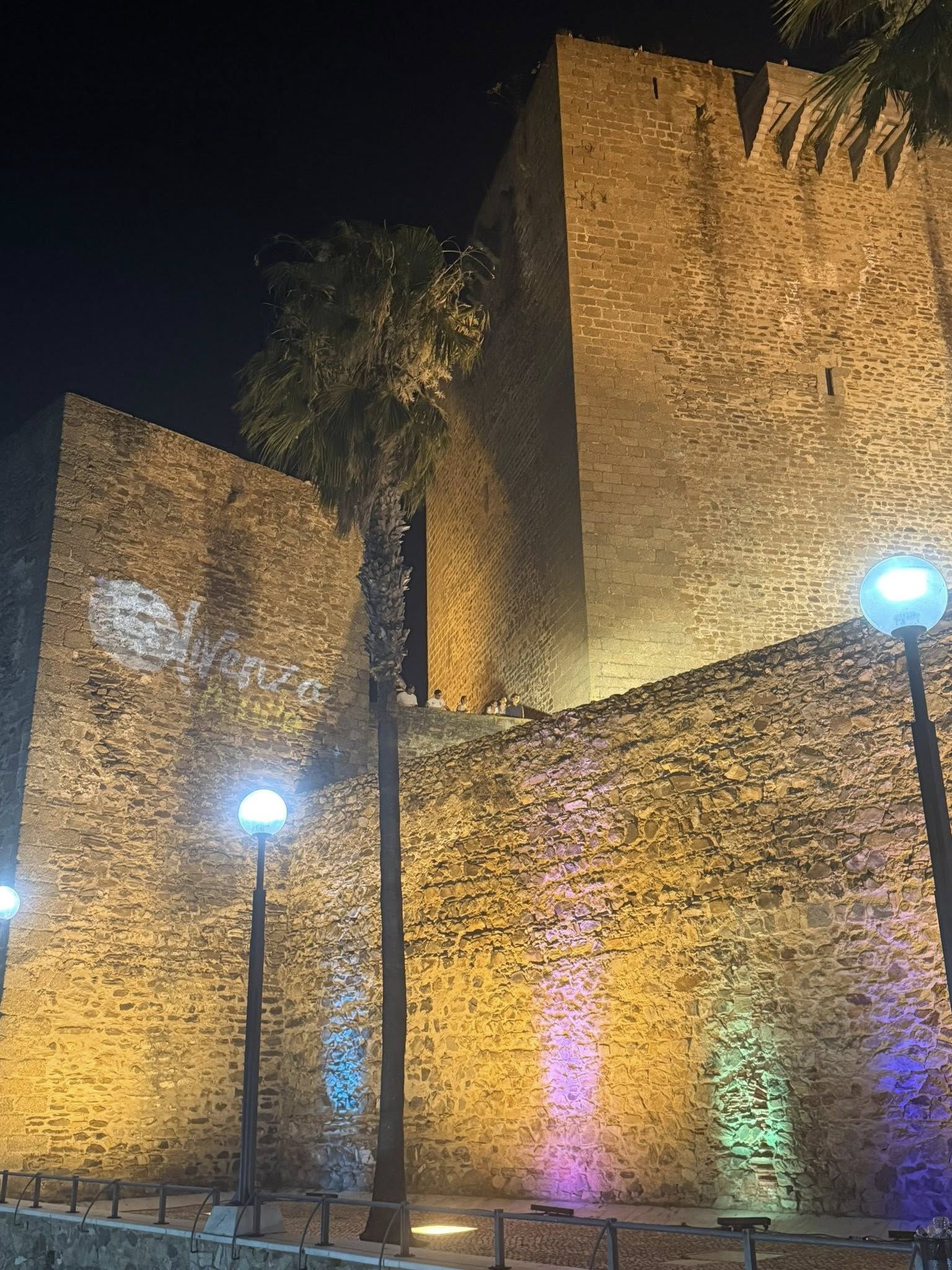 El arte en diferentes facetas fue el protagonista de una nueva edición de 'Olivenza Lúcida'