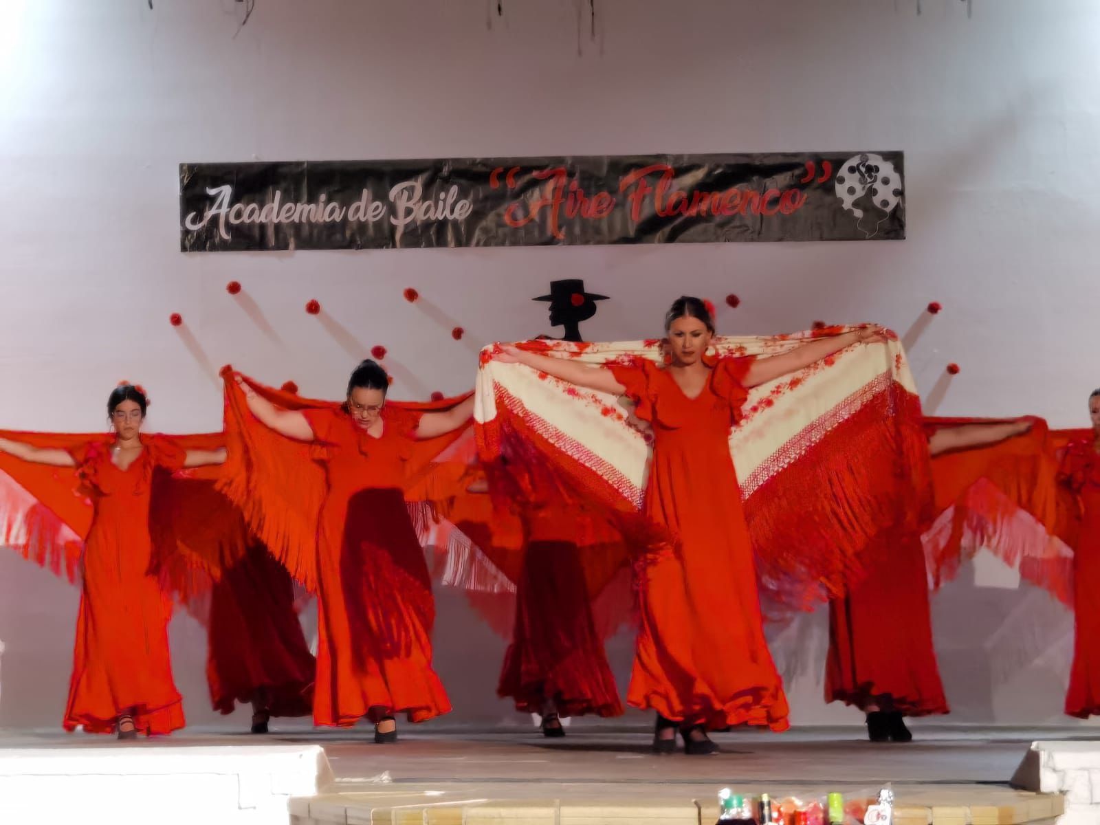 'Rojo Compás' desborda arte y emoción en el Festival de Aire Flamenco
