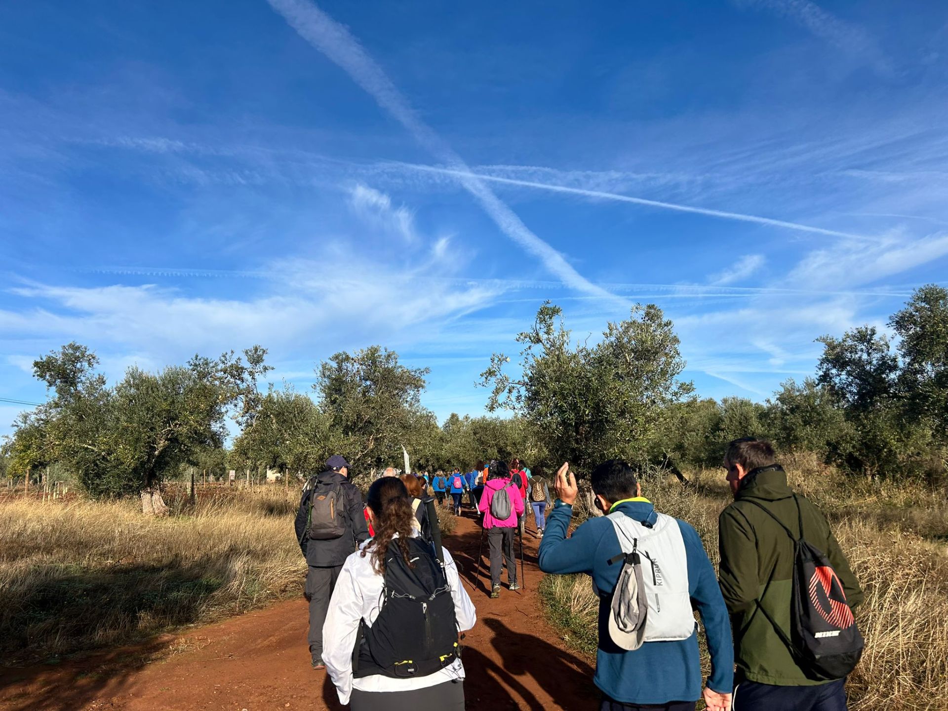 Más de doscientos senderistas disfrutaron la II Ruta de Al(M)or por la Sierra de Alor