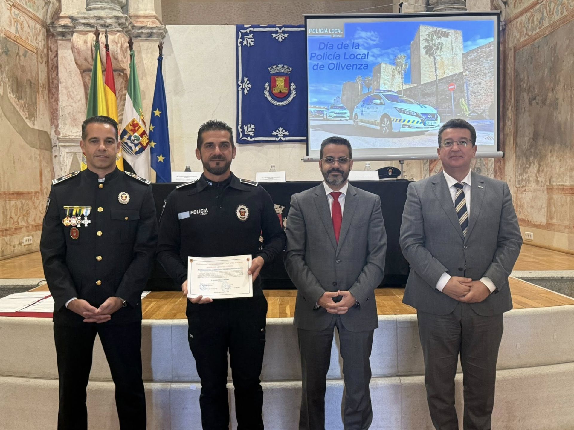 Entregadas 33 distinciones en la conmemoración del V Día de la Policía Local de Olivenza