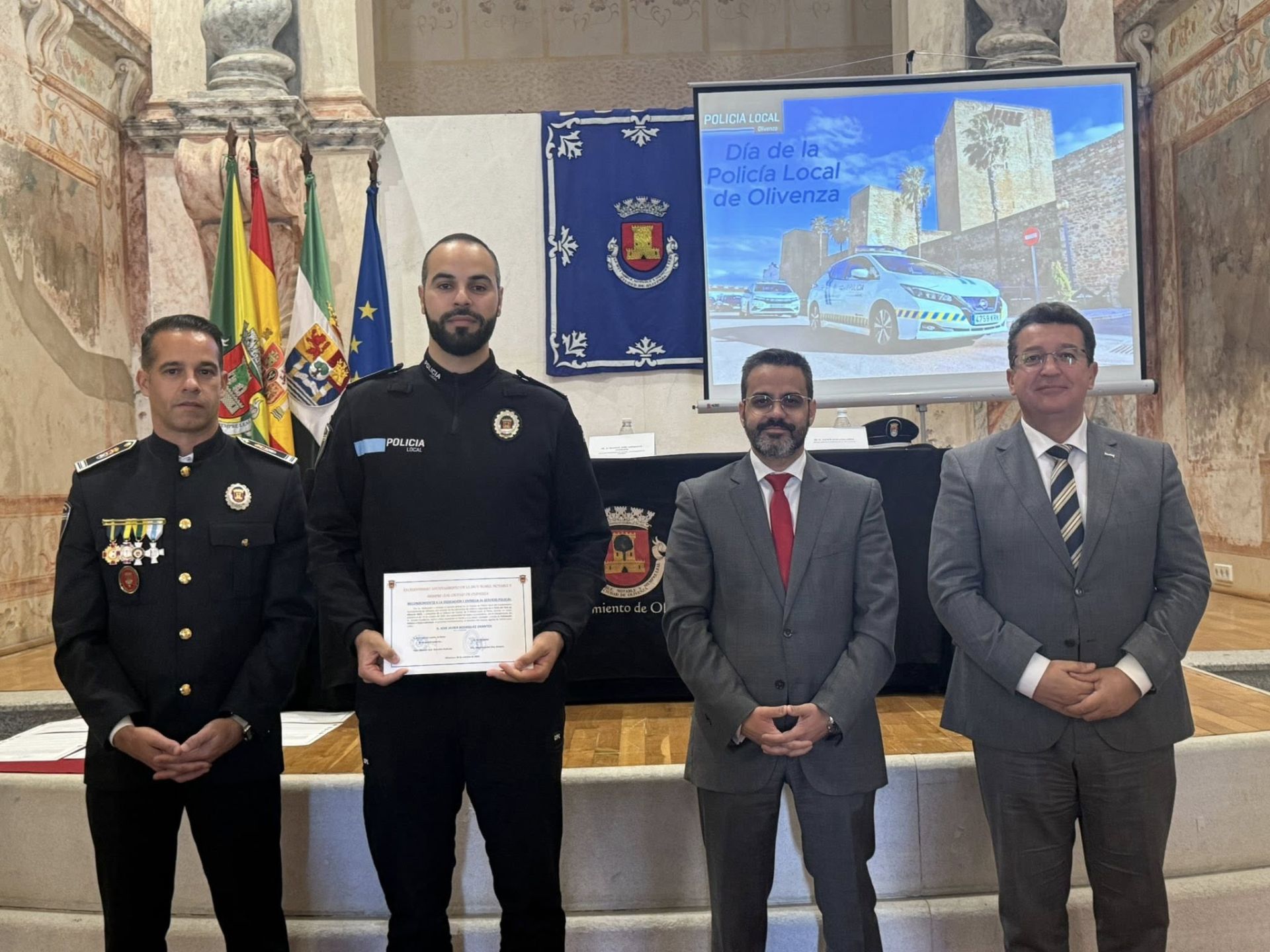 Entregadas 33 distinciones en la conmemoración del V Día de la Policía Local de Olivenza