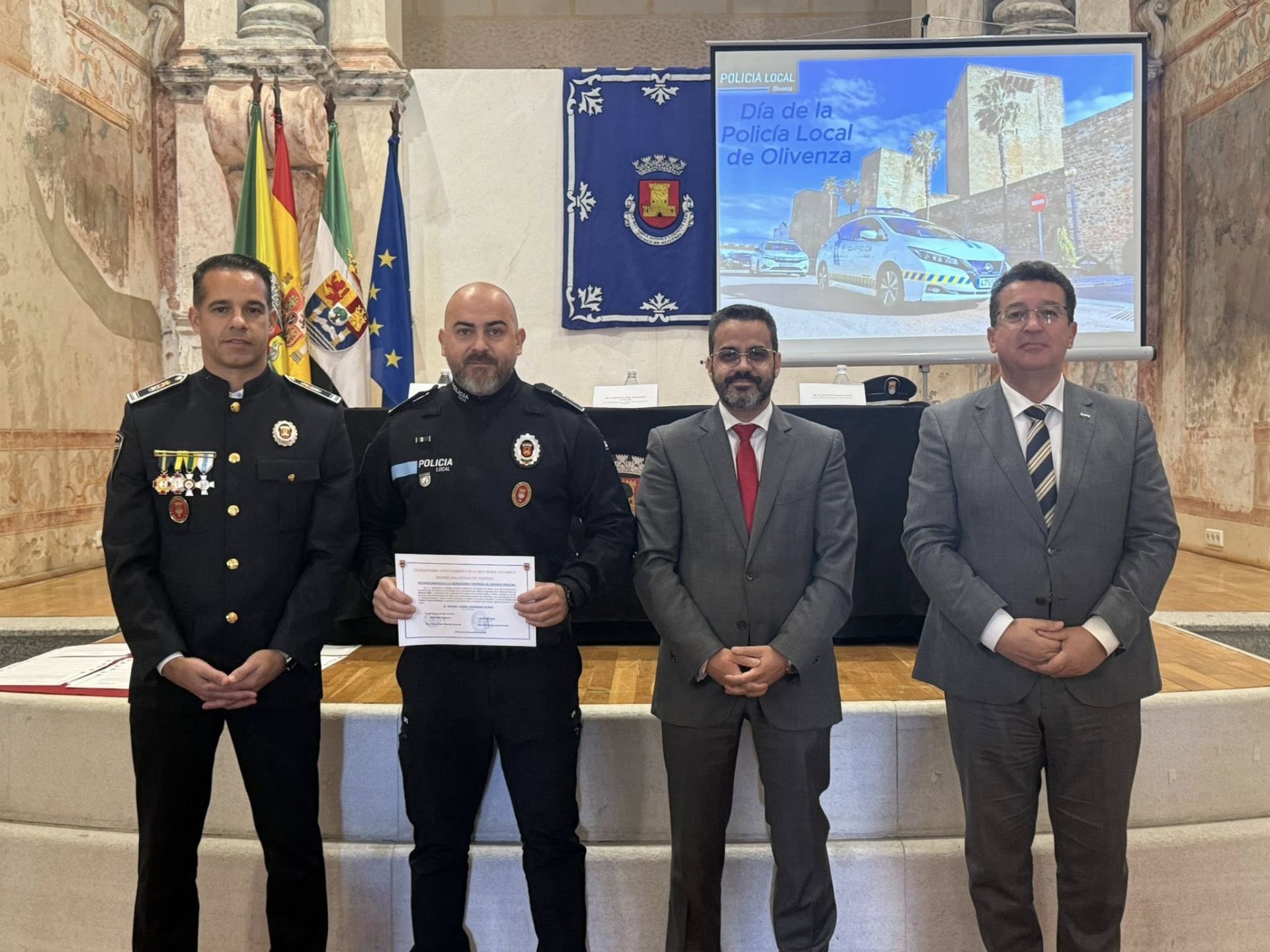 Entregadas 33 distinciones en la conmemoración del V Día de la Policía Local de Olivenza