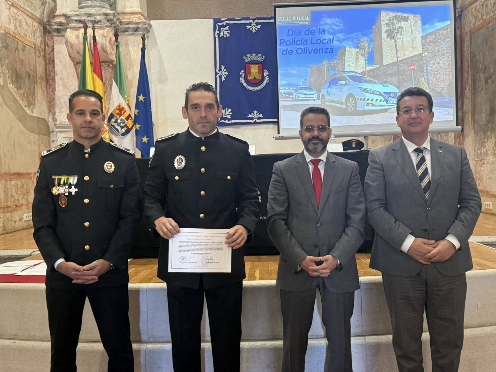 Entregadas 33 distinciones en la conmemoración del V Día de la Policía Local de Olivenza