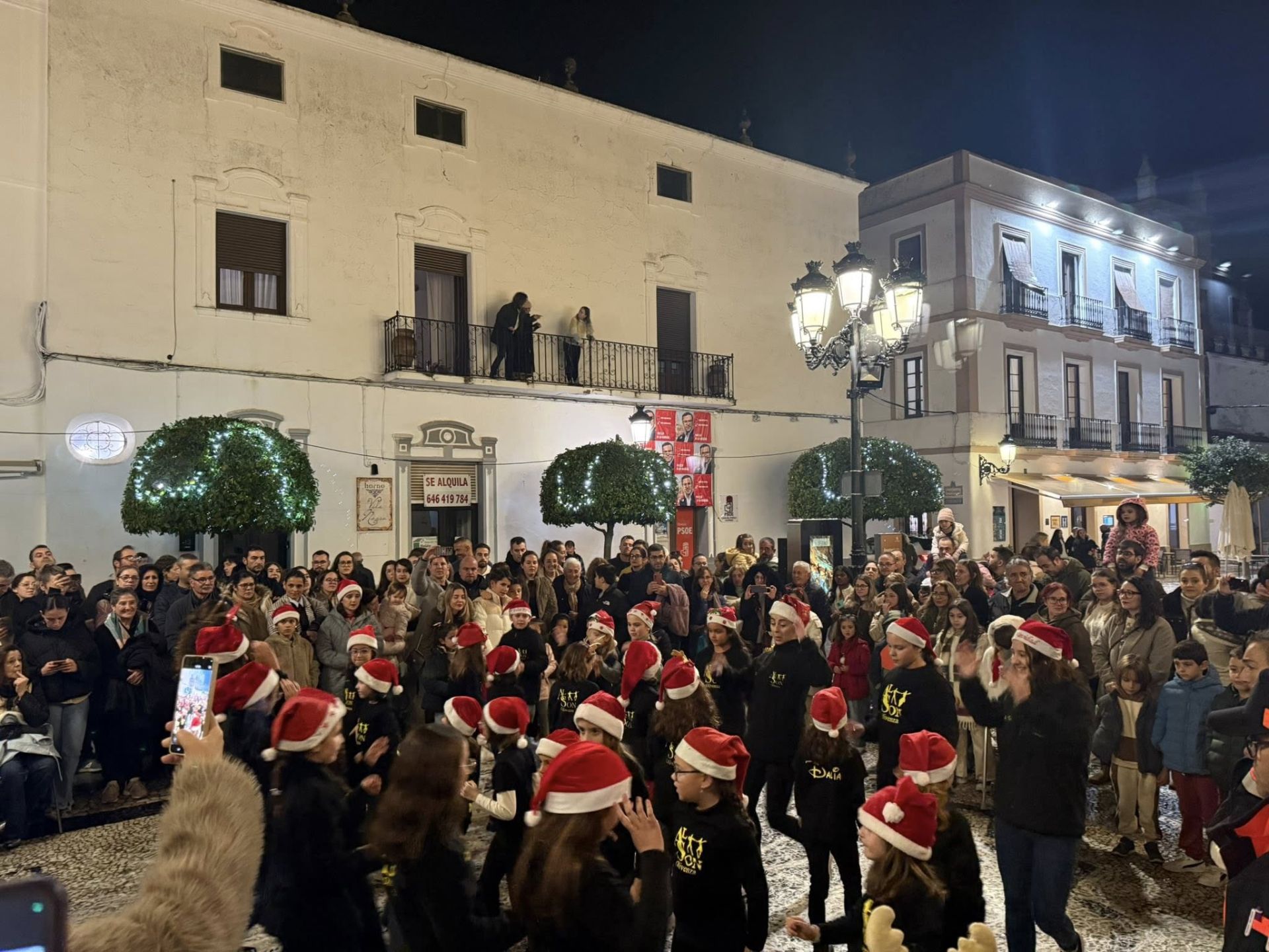 La ciudad arranca la programación navideña con las actividades del encendido