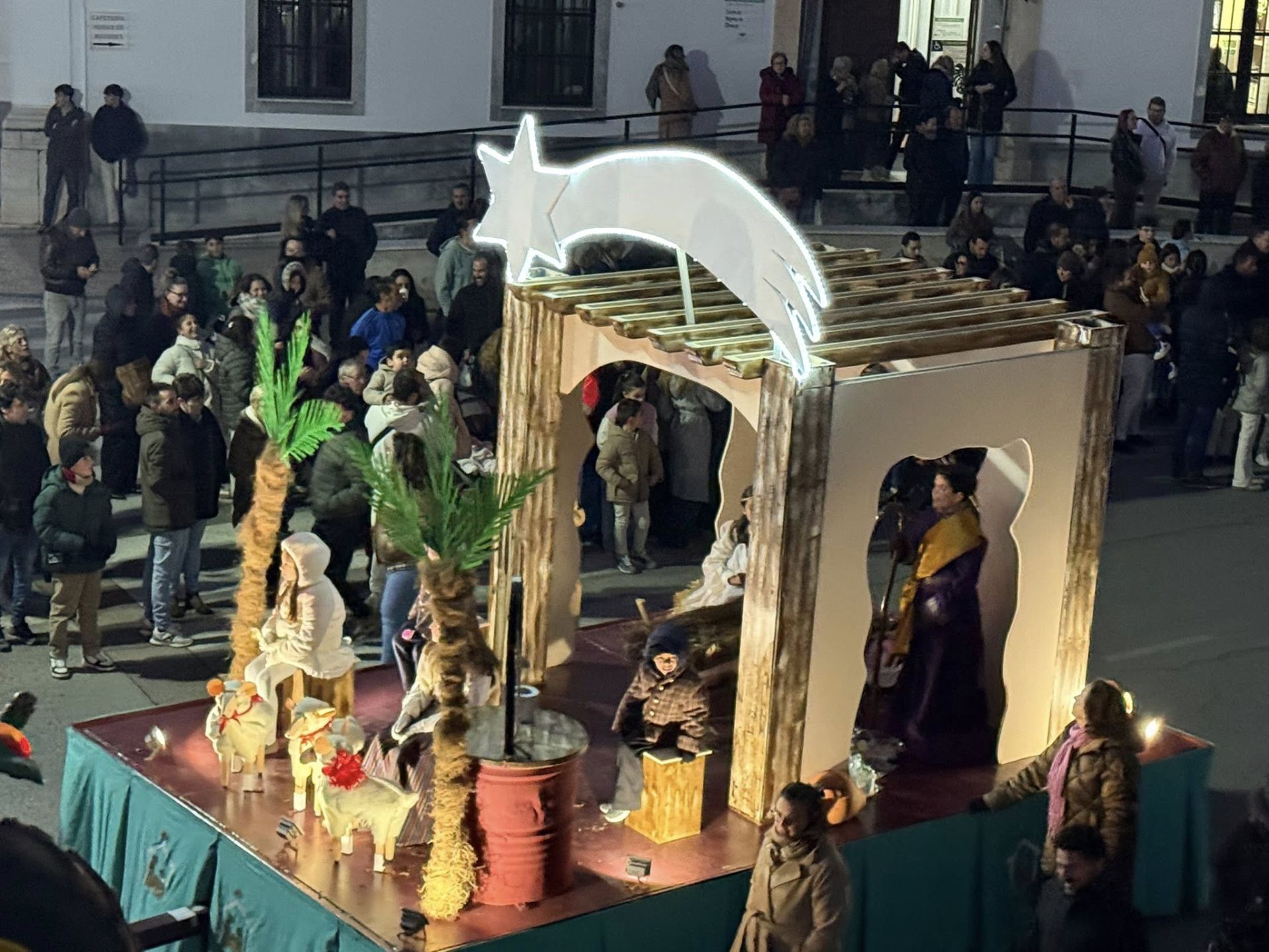 Las calles de Olivenza se llenan de magia con la Cabalgata de Reyes