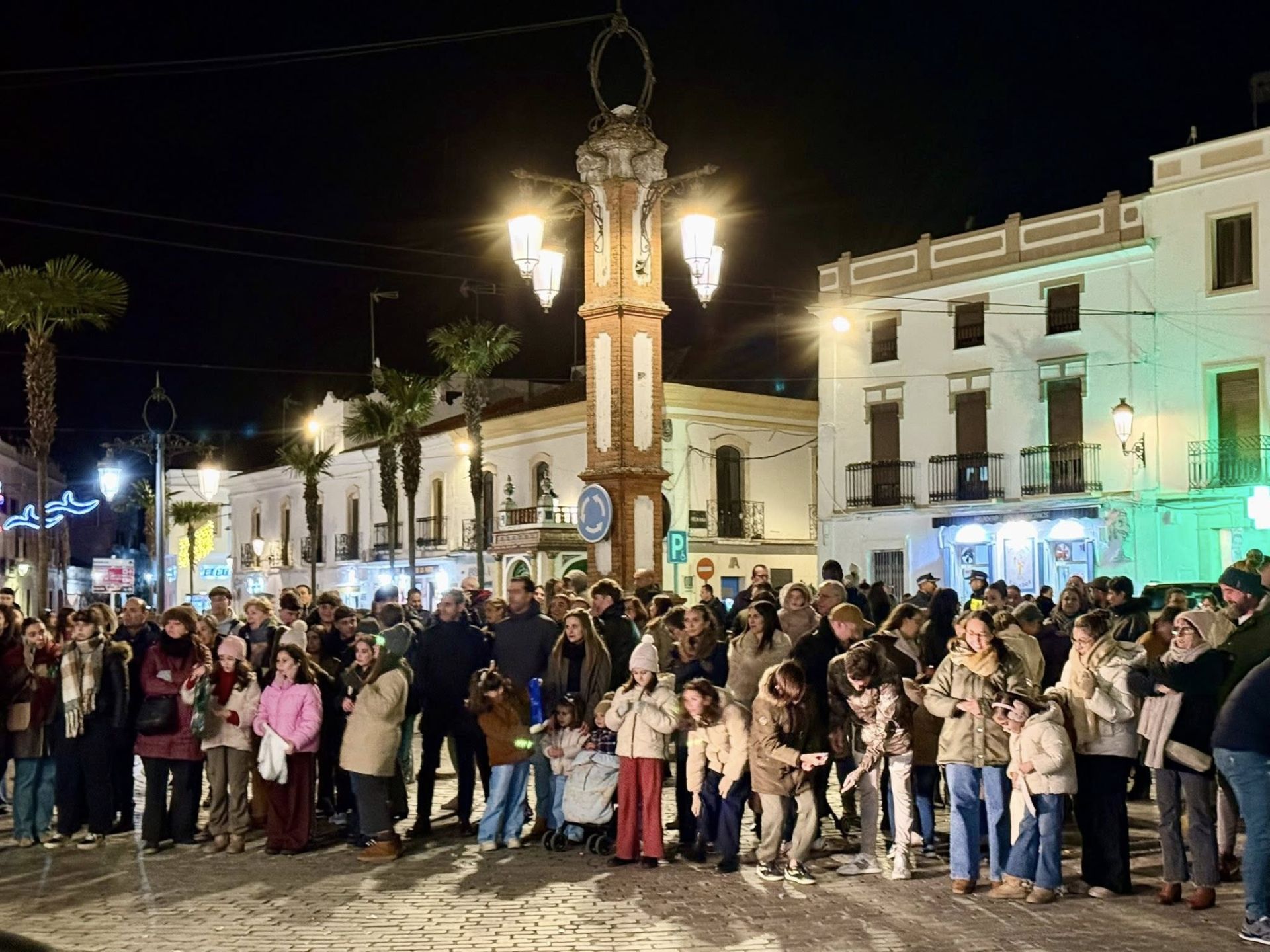 Las calles de Olivenza se llenan de magia con la Cabalgata de Reyes