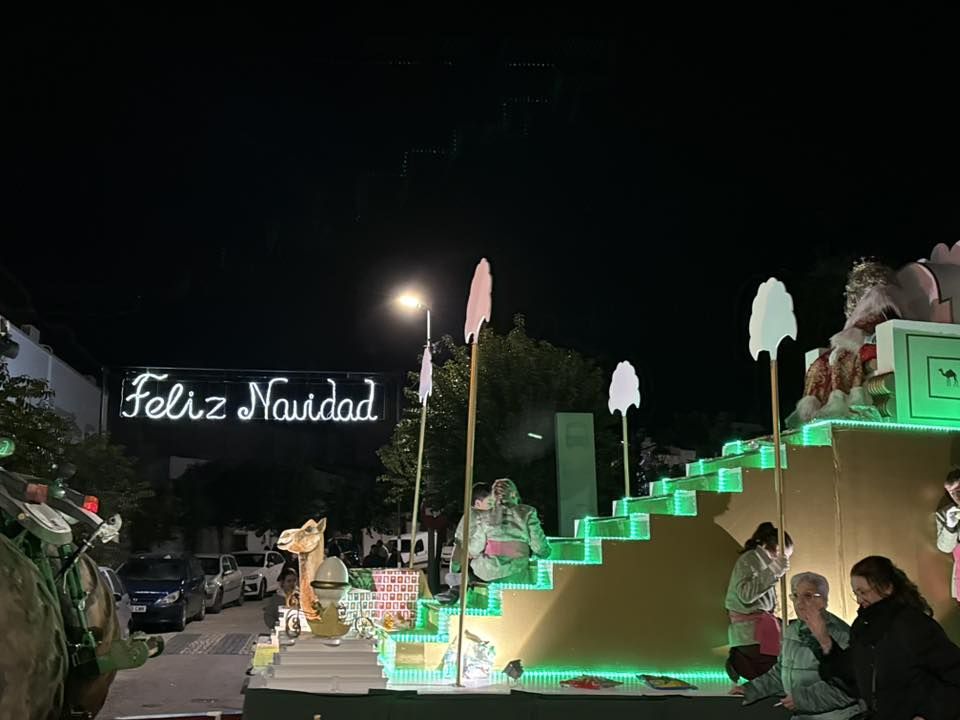 Las calles de Olivenza se llenan de magia con la Cabalgata de Reyes