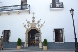 El Ayuntamiento va a constituir una bolsa de empleo de Oficial de Primera de Pintura