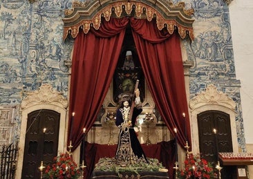 Olivenza celebra el tradicional Besapié de Nuestro Señor Jesús de los Pasos, Patrón local