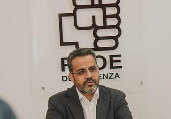 Manuel J. González, abandona su candidatura, a la Secretaría General del PSOE de Extremadura, para sumarse a la de Sánchez Cotrina