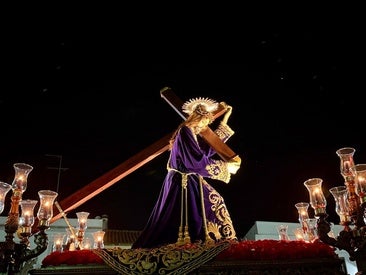 Patrimonio, tradición y fervor se aúnan en la procesión del Señor de los Pasos