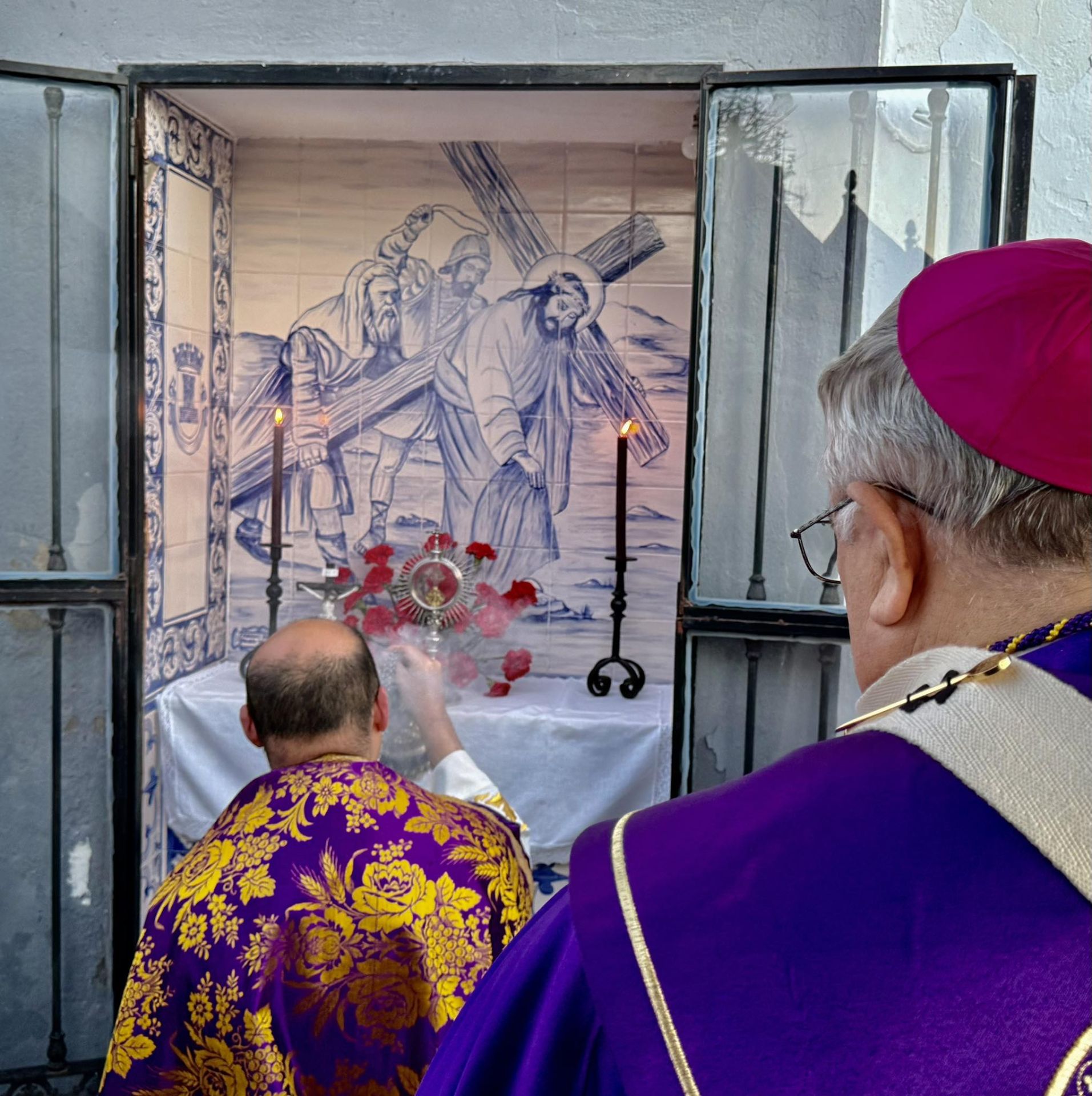 Patrimonio, tradición y fervor se aúnan en la procesión del Señor de los Pasos