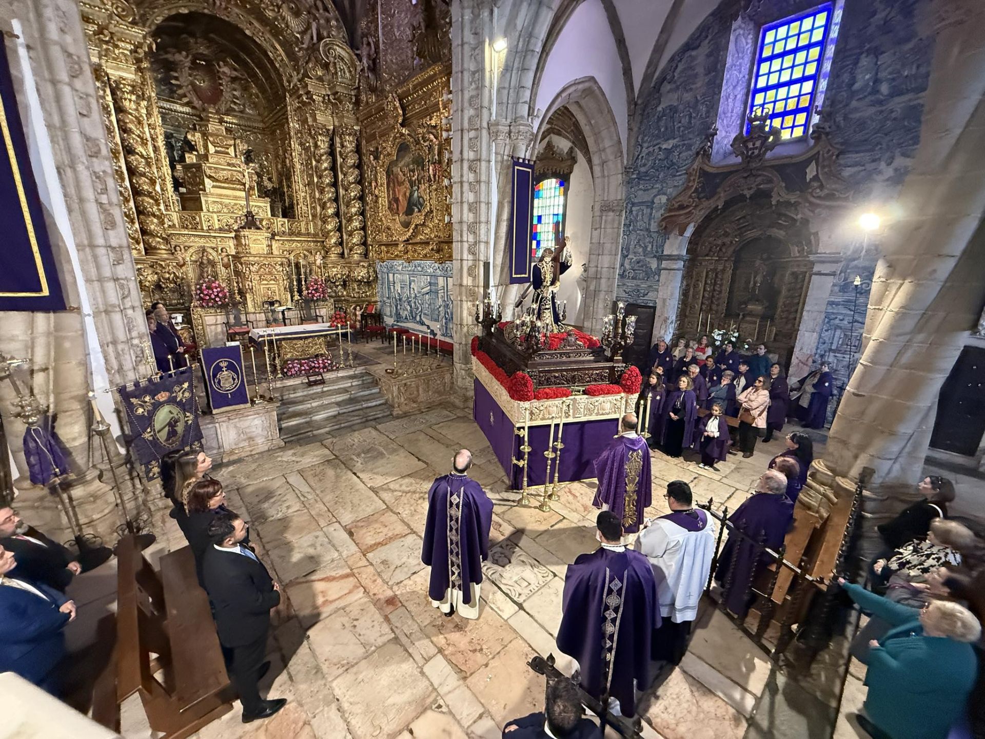 Patrimonio, tradición y fervor se aúnan en la procesión del Señor de los Pasos