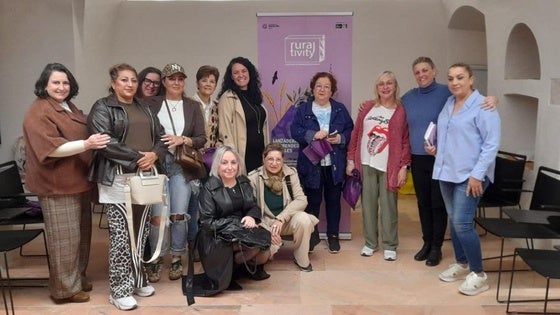 Fademur presenta su programa Ruraltivity en Olivenza