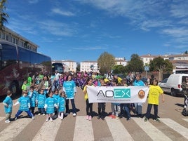 La marcha contó con la asociación AOEX.