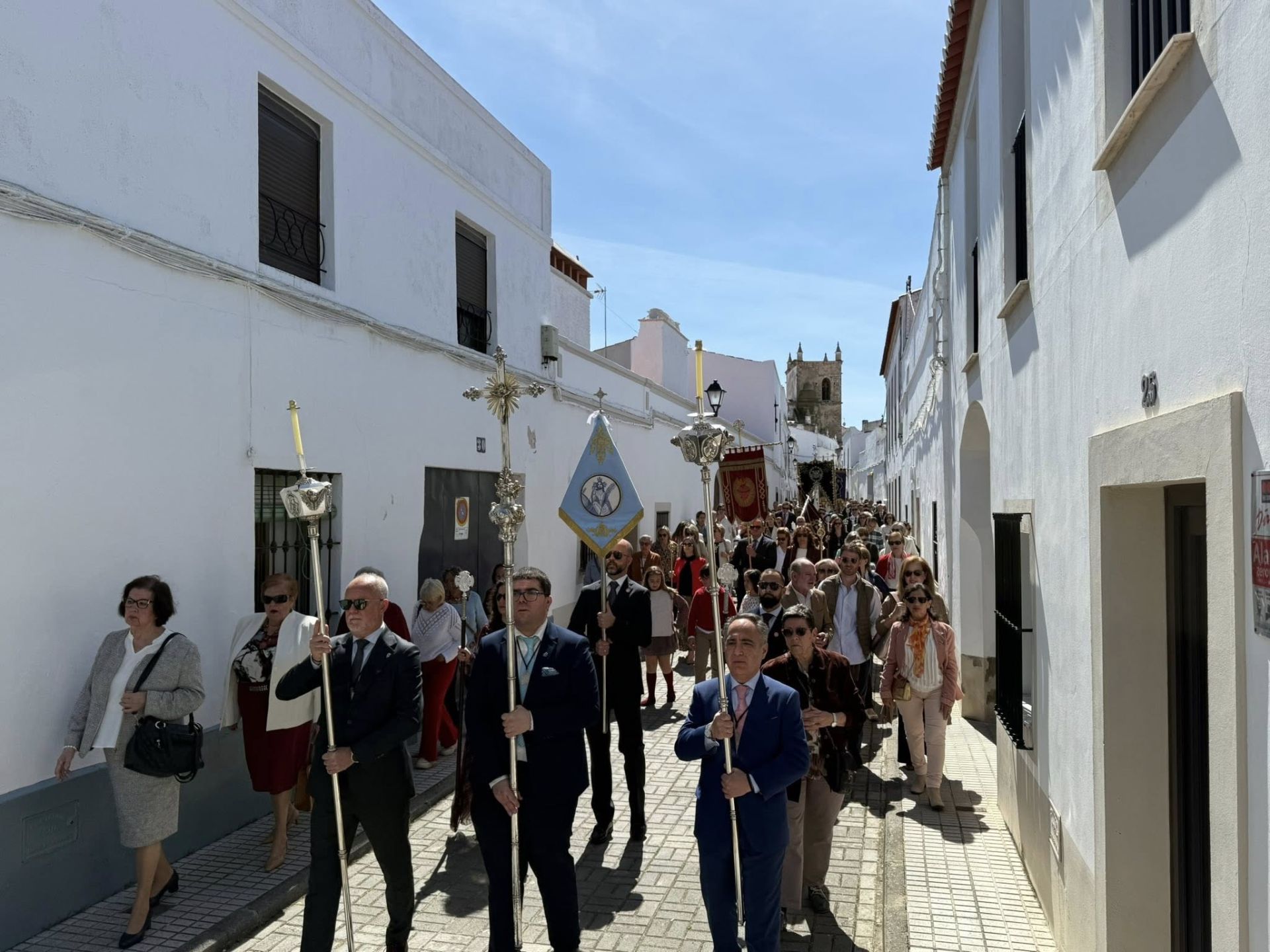 La bendición de los campos puso el broche final a la Semana Santa de Olivenza