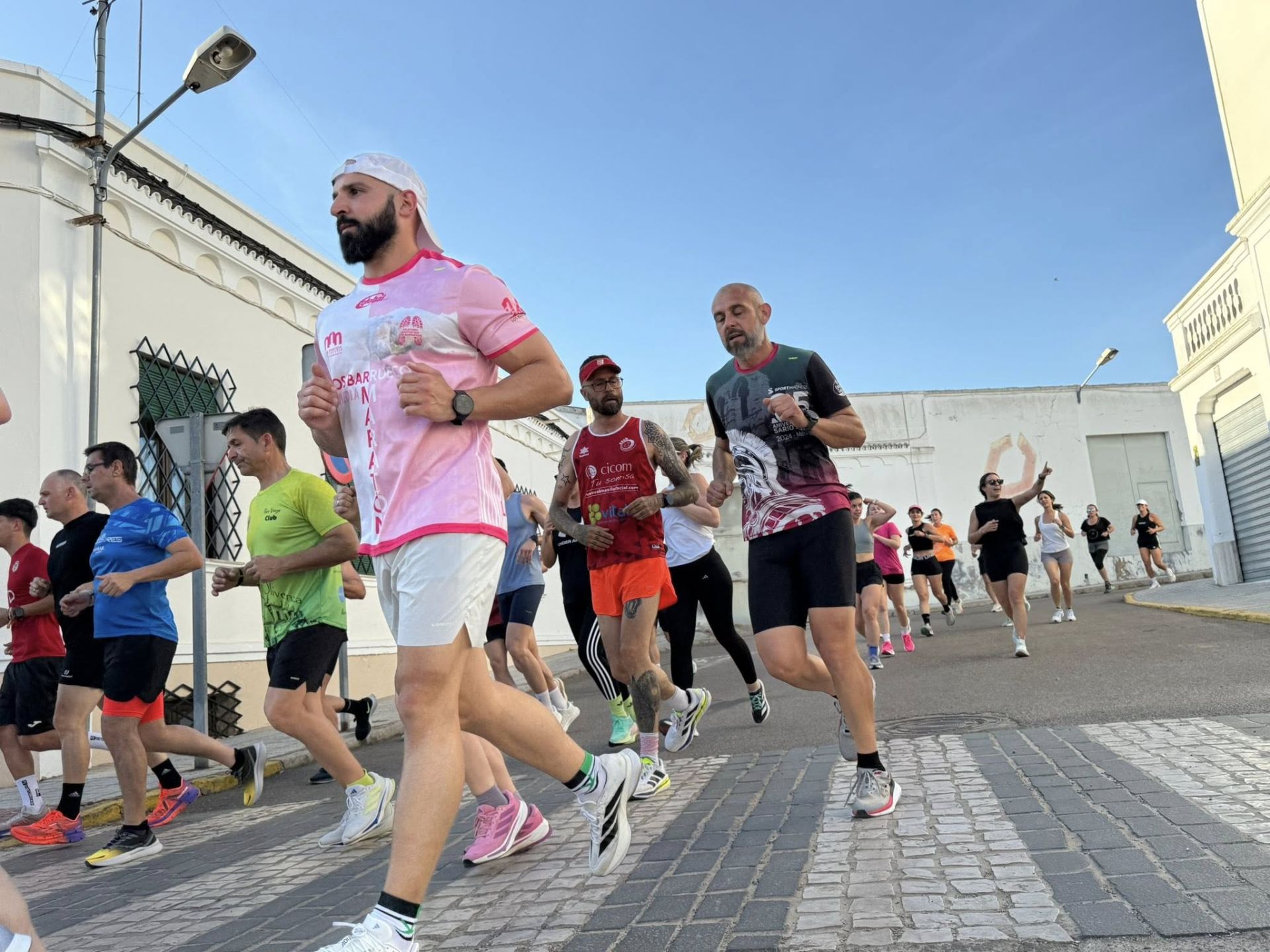 Olivenza se vuelca con el deporte y la convivencia en una jornada participativa en sus calles